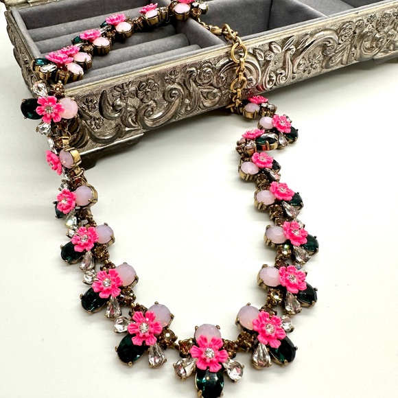 Gorgeous Vintage JCrew Crystal Statement Necklace - Picture 15 of 15